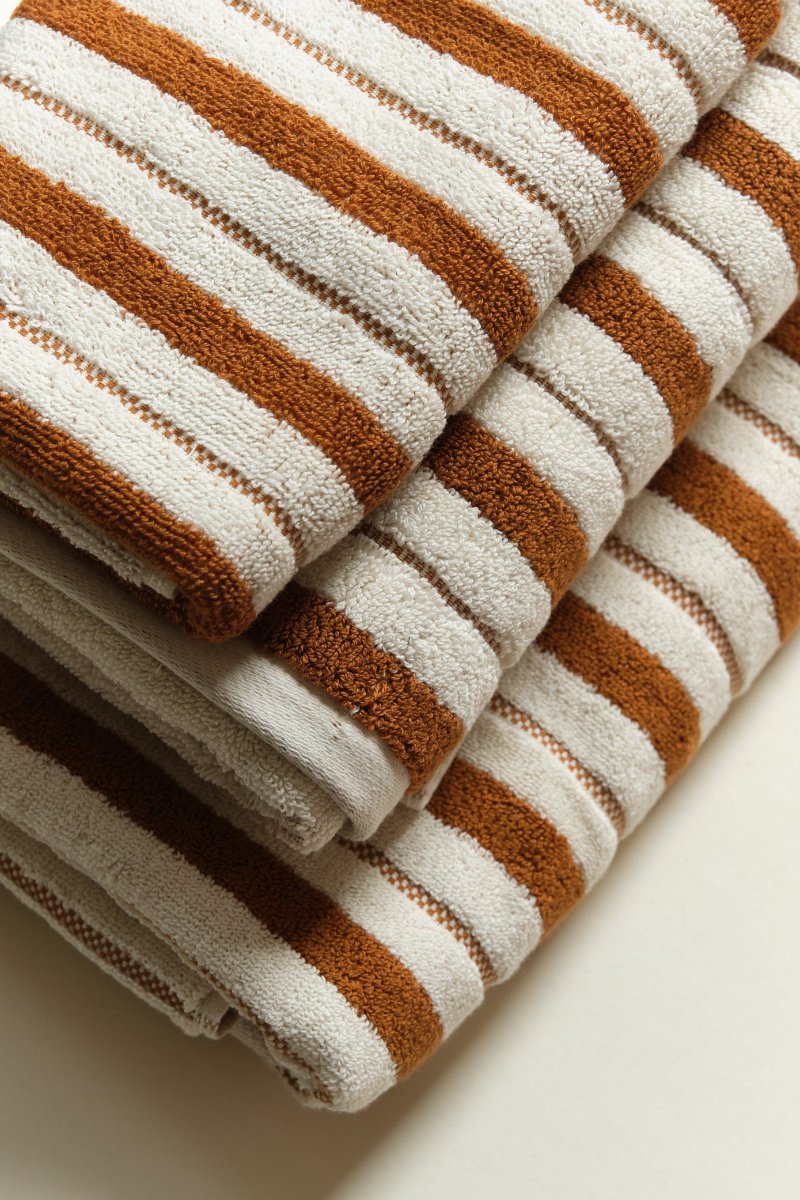 Patterned Cotton Towels